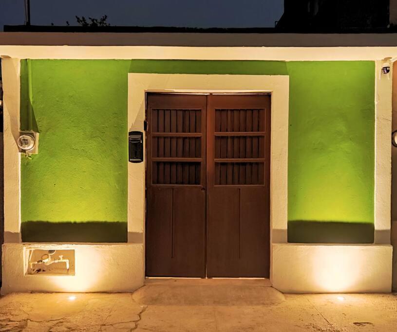 Casa Colibri Con Alberca En El Centro Apartment Merida Luaran gambar